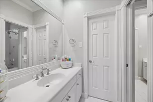 7923 N Wellington Ct, Houston, TX 77055 - Photo 25