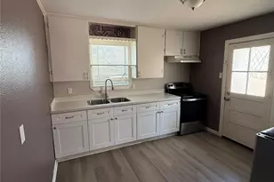 1311 Malvern St, Houston, TX 77009 - Photo 9