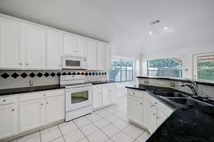 17407 Winfield Square, Richmond, TX 77407 - Photo 11