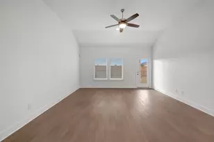 8215 Blue Shell Ln, Cypress, TX 77433 - Photo 17