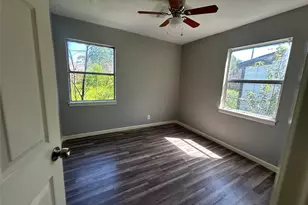9317 Cathedral Dr, Houston, TX 77051 - Photo 9