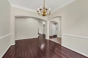 12003 Banks Run Dr, Pearland, TX 77584 - Photo 9
