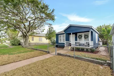 4919 Avenue Q, Galveston, TX 77551 - Photo 35