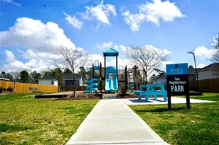 16790 N Marie Vlg Dr, Conroe, TX 77306 - Photo 15