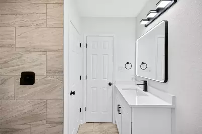 7422 Wiley Road, Houston, TX 77016 - Photo 31