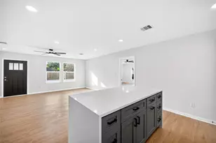 7422 Wiley Rd, Houston, TX 77016 - Photo 17