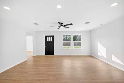 7422 Wiley Road, Houston, TX 77016 - Photo 11