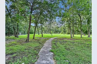 650 Oak Drive, Friendswood, TX 77546 - Photo 45