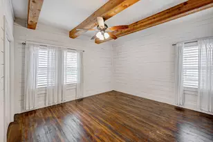 818 Wilkes St, Houston, TX 77009 - Photo 11