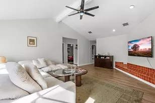 223 Kirkaldy Dr, Houston, TX 77015 - Photo 7