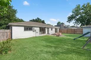223 Kirkaldy Dr, Houston, TX 77015 - Photo 23