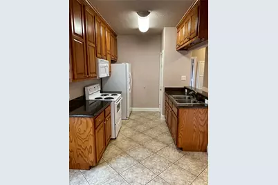 1018 S Booth Lane, Alvin, TX 77511 - Photo 7