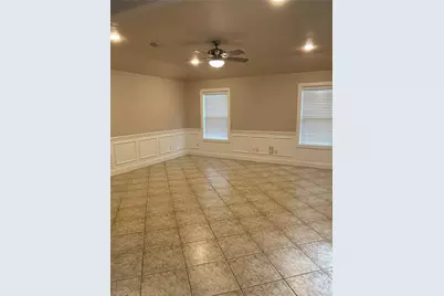 1018 S Booth Lane, Alvin, TX 77511 - Photo 5