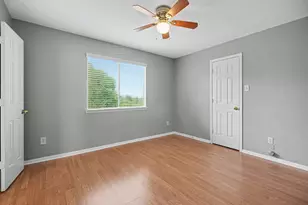 526 Oak Briar Dr, Kemah, TX 77565 - Photo 13