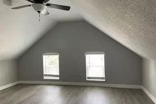 1701 40th St, Galveston, TX 77550 - Photo 3