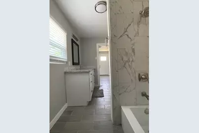 1701 40th Street, Galveston, TX 77550 - Photo 15