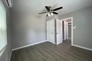 1701 40th St, Galveston, TX 77550 - Photo 19