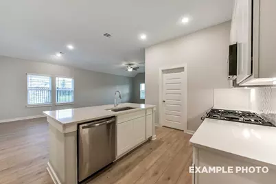 2584 Newport Breeze Drive, Katy, TX 77493 - Photo 9