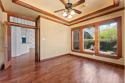 31 N Warbler Bend Circle, The Woodlands, TX 77382 - Photo 17