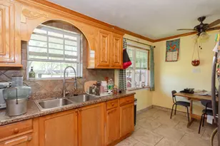 9509 Radio Rd, Houston, TX 77075 - Photo 7