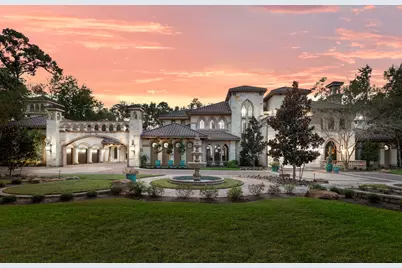 15 Estancia Place, The Woodlands, TX 77389 - Photo 1