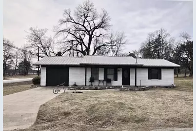 303 Ike Street, Fairfield, TX 75840 - Photo 1