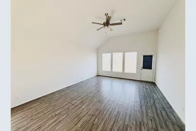 559 Long Beach Bay Dr, Katy, TX 77493 - Photo 11