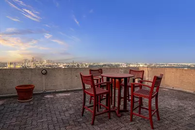 2001 Holcombe Boulevard #4006, Houston, TX 77030 - Photo 23