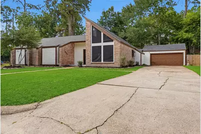 1907 Tangle Lake Drive, Kingwood, TX 77339 - Photo 3