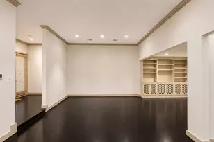 5911 Winsome Ln, Houston, TX 77057 - Photo 5