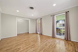 5310 Indigo St, Houston, TX 77096 - Photo 9