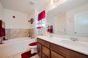 23335 Greenway Creek Ln, Spring, TX 77373 - Photo 33