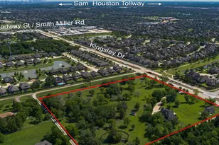 2750 County Rd 48, Rosharon, TX 77583 - Photo 17