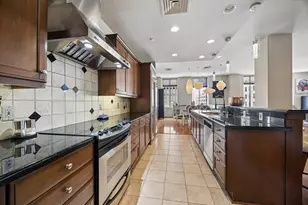 914 Main St, Houston, TX 77002 - Photo 13