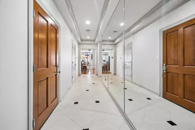 914 Main Street #801, Houston, TX 77002 - Photo 5