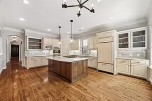 24 Hackberry Ln, Houston, TX 77027 - Photo 7