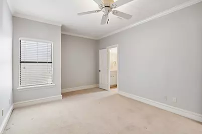 24 Hackberry Lane #B, Houston, TX 77027 - Photo 13