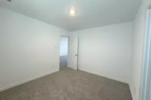 1506 Splashing Wave Dr, Iowa Colony, TX 77583 - Photo 11