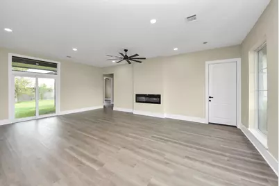 5806 Honey Grove Avenue, Arcola, TX 77583 - Photo 11