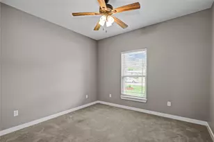 410 Winding Way St, Lake Jackson, TX 77566 - Photo 27