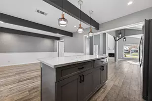 9638 Ravensworth Dr, Houston, TX 77031 - Photo 19