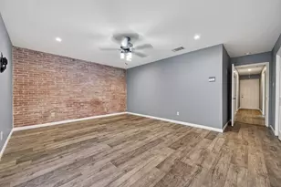 9638 Ravensworth Dr, Houston, TX 77031 - Photo 27