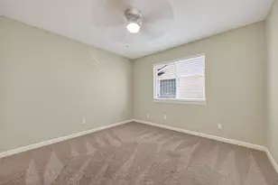 9638 Ravensworth Dr, Houston, TX 77031 - Photo 35