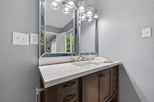 9638 Ravensworth Dr, Houston, TX 77031 - Photo 31