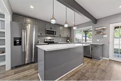 9638 Ravensworth Drive, Houston, TX 77031 - Photo 13