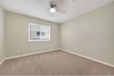 9638 Ravensworth Drive, Houston, TX 77031 - Photo 37