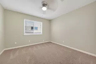 9638 Ravensworth Dr, Houston, TX 77031 - Photo 37