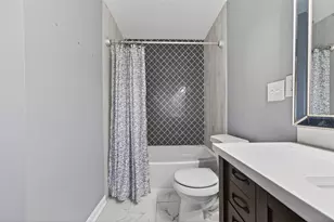 9638 Ravensworth Dr, Houston, TX 77031 - Photo 33