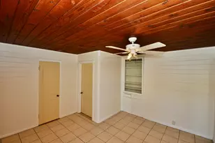 1807 Bell St, Dayton, TX 77535 - Photo 31