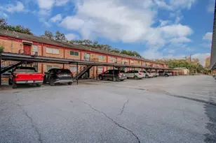 11609 Chimney Rock Apt Rd, Houston, TX 77035 - Photo 21